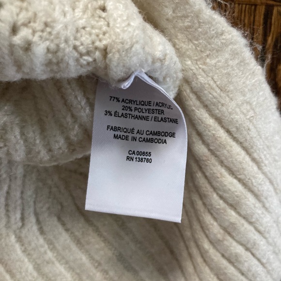 NWOT! Reitmans soft relaxed fit turtleneck sweater - Picture 12 of 16